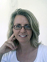 Anne Deslattes Mays headshot.