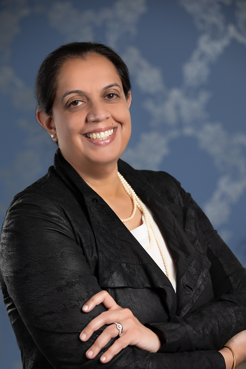 Portrait of Dr. Una Grewal.