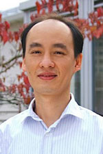 headshot of Peter Nguyen