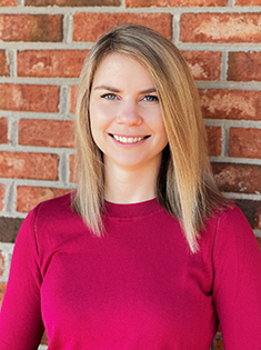 Kristen Polinski headshot.